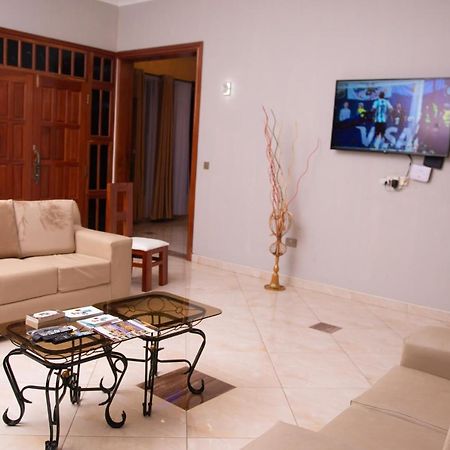 Arusha Royal Bed & Breakfast Bagian luar foto