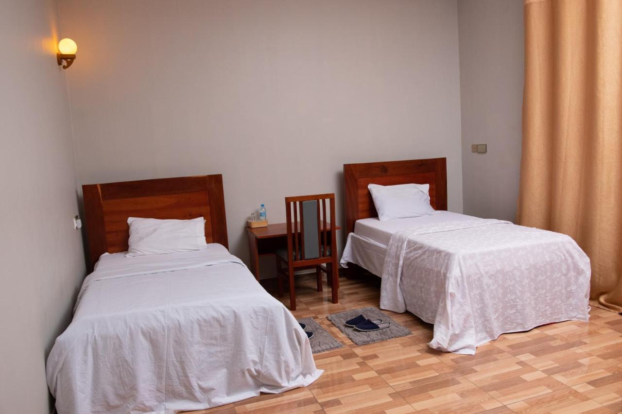 Arusha Royal Bed & Breakfast Bagian luar foto